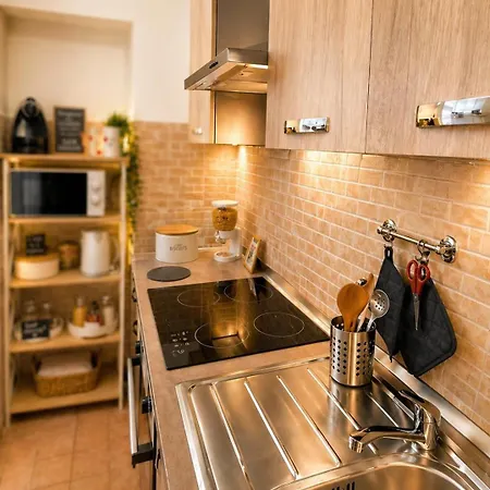 Apartamento Casa Giulia - Metro C Teano Roma